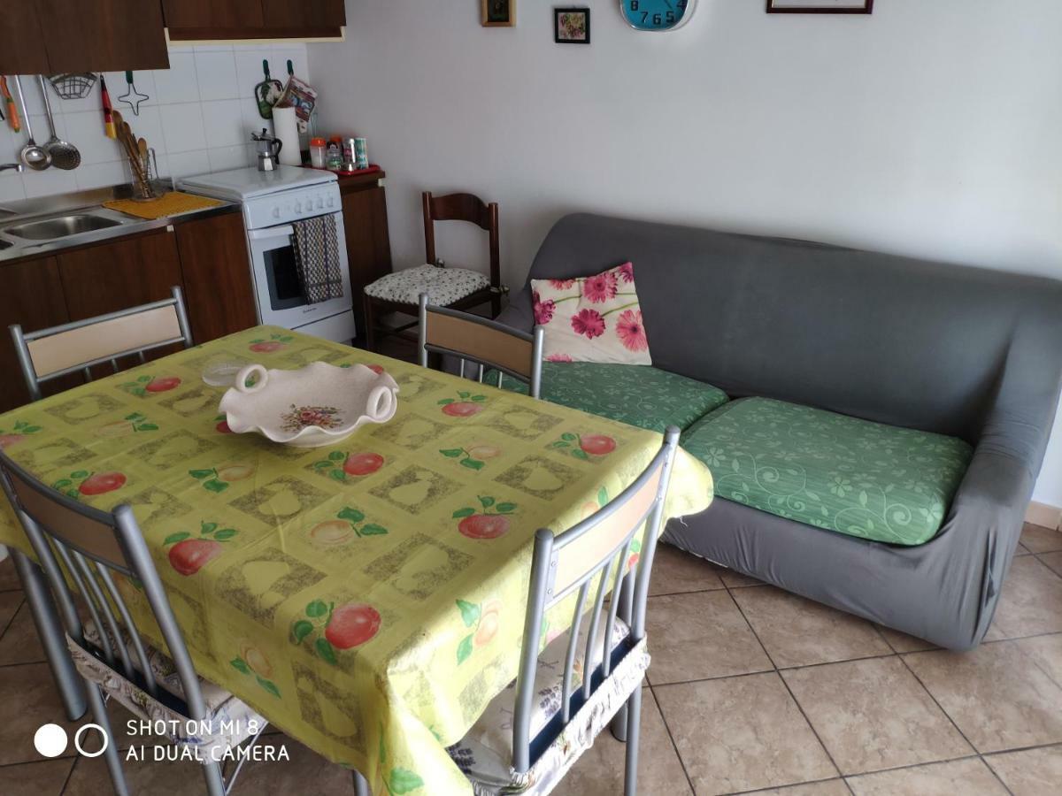 Appartamento Old Style Flat Nebida Esterno foto